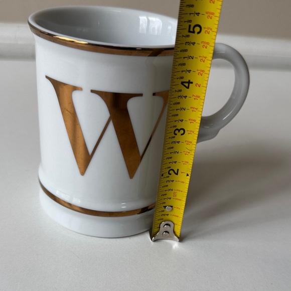 Williams Sonoma Monogram ‘W’ White Ceramic Mug with Gold Accent - Picture 4 of 5